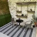Owl Budapest